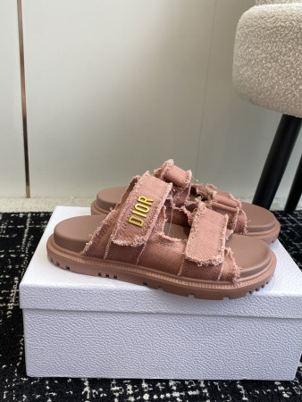 ua D*oract slide
