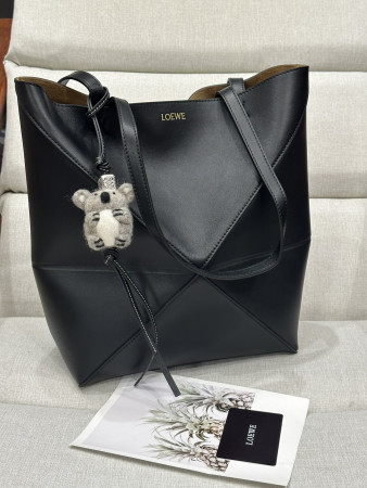 L0ew* medium puzzle fold tote in shiny calfskin 25.5x14.5x31.5cm