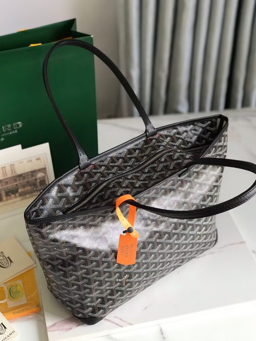 Go*ard artois bag 25 x14 x30cm