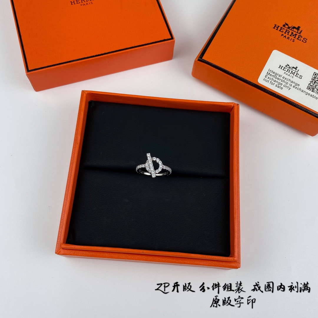 H**me5 ot buckle full di*m*nd ring