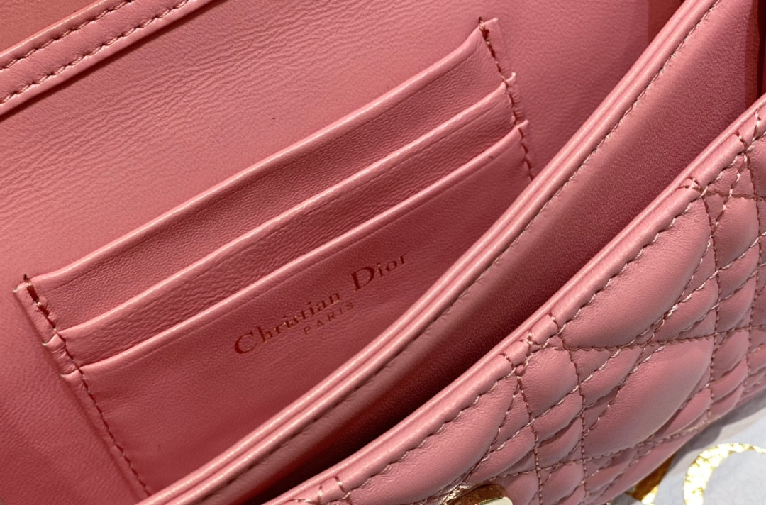 miss D*or mini bag melocoton pink pearlescent cannage lambskin s0980onjl_m92p 21 x 11.5 x 4.5 cm