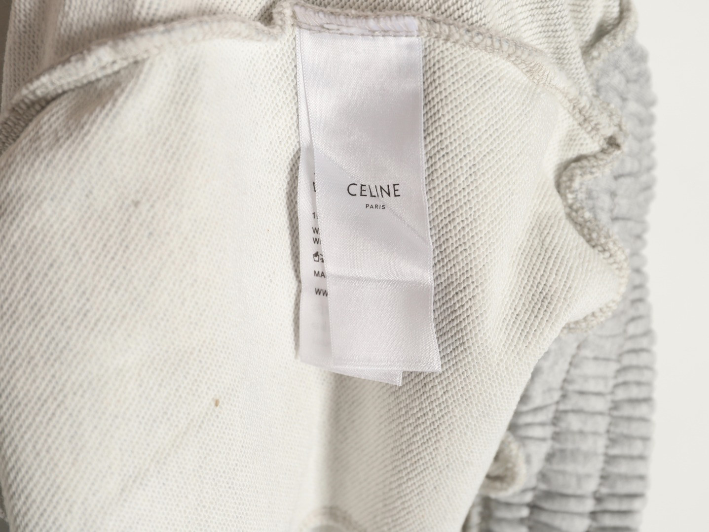 Ce**e pants suit