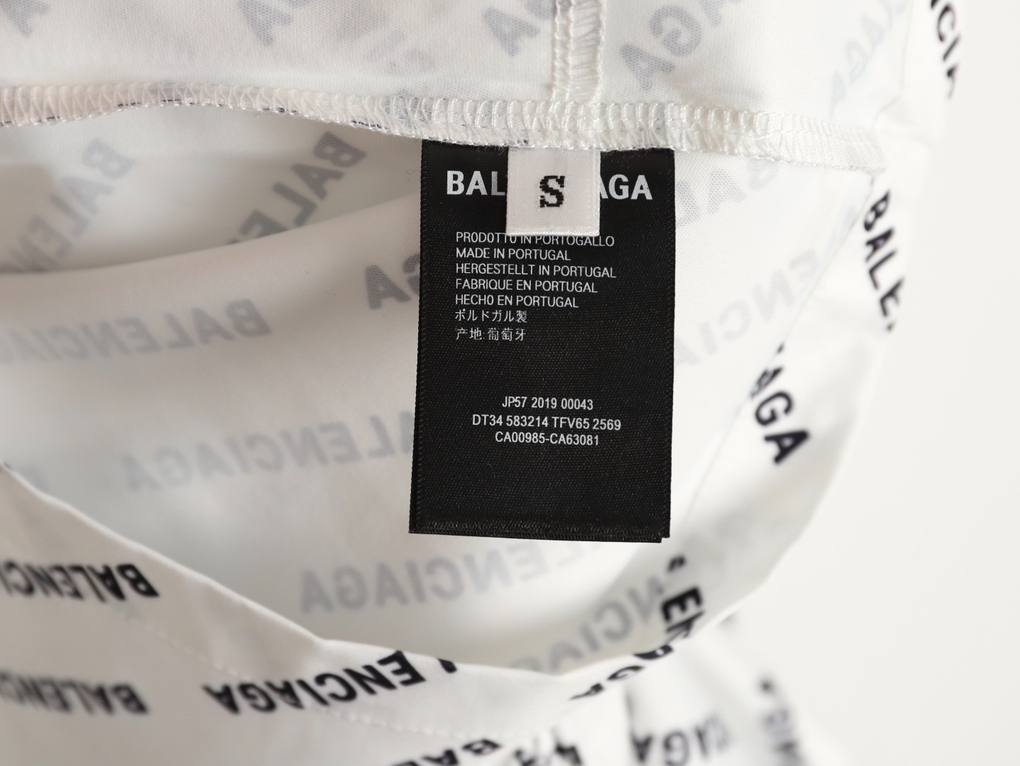 Ba*len*cia*ga 25ss shorts