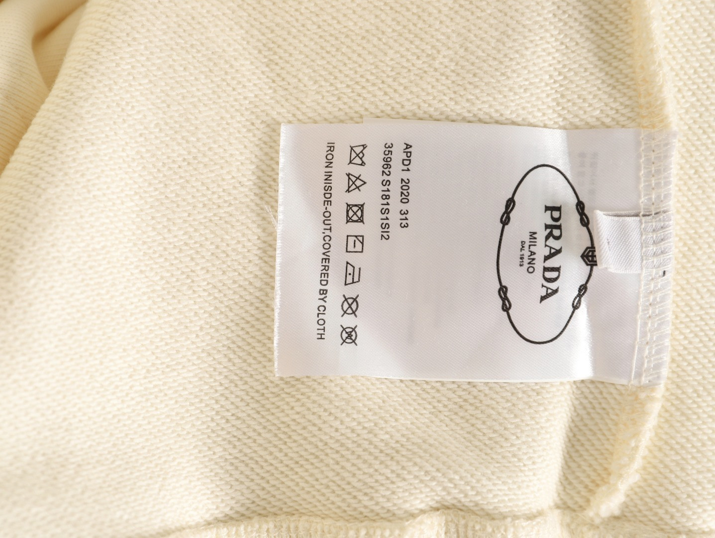 Pra*a 25fw hoodies