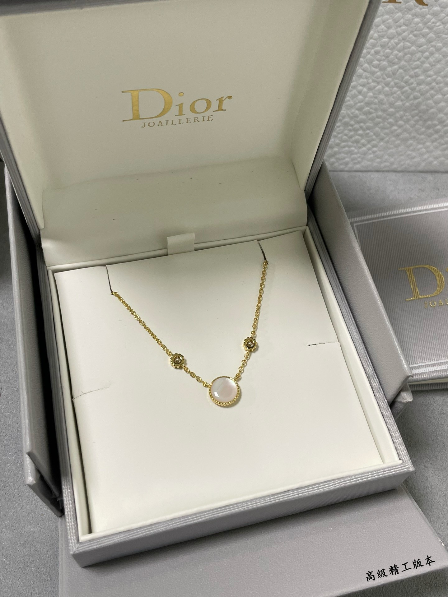 D*or mini compass necklace