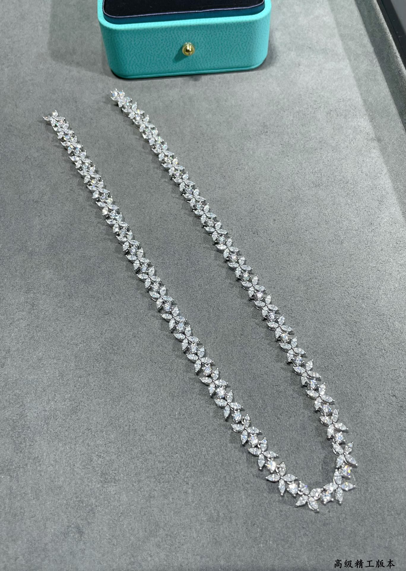 t*f*ny & co. full Di*m*nd marquise necklace ag925