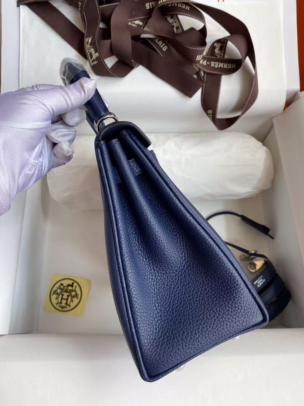 HERMÈS Kelly Silver-tone Hardware 25 28