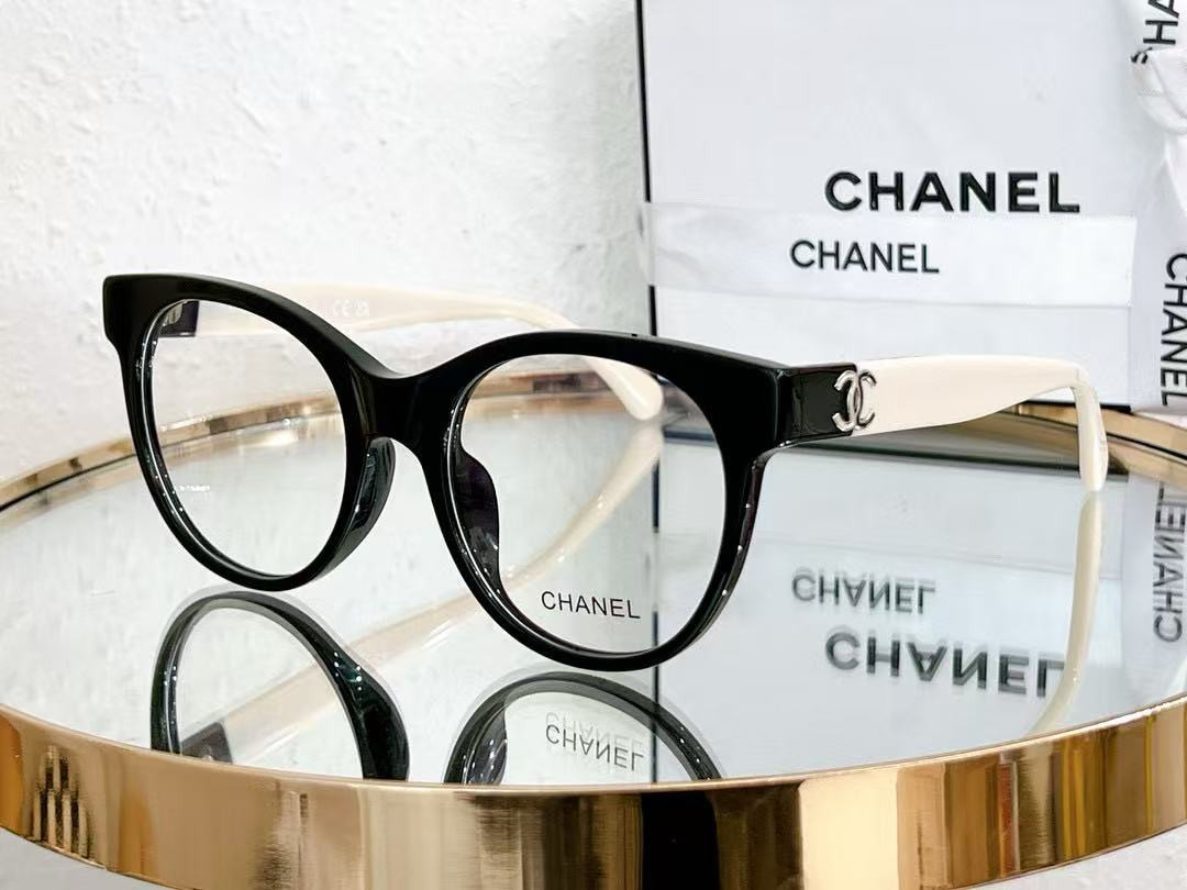 Ch*el glasses