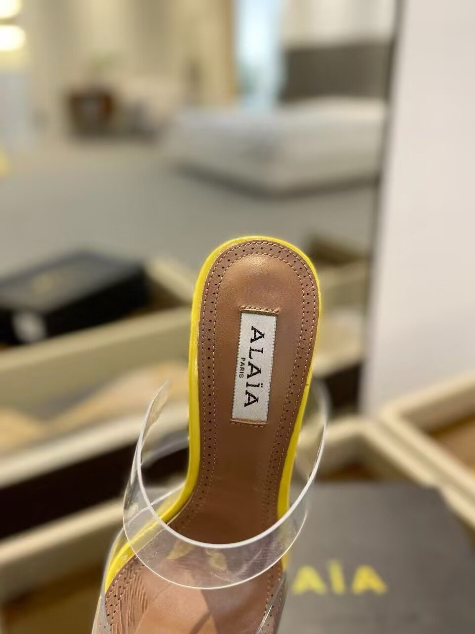 UA ALAÏA Le Coeur Mule Heart-Toe Slingback Pump 10.5cm Heel