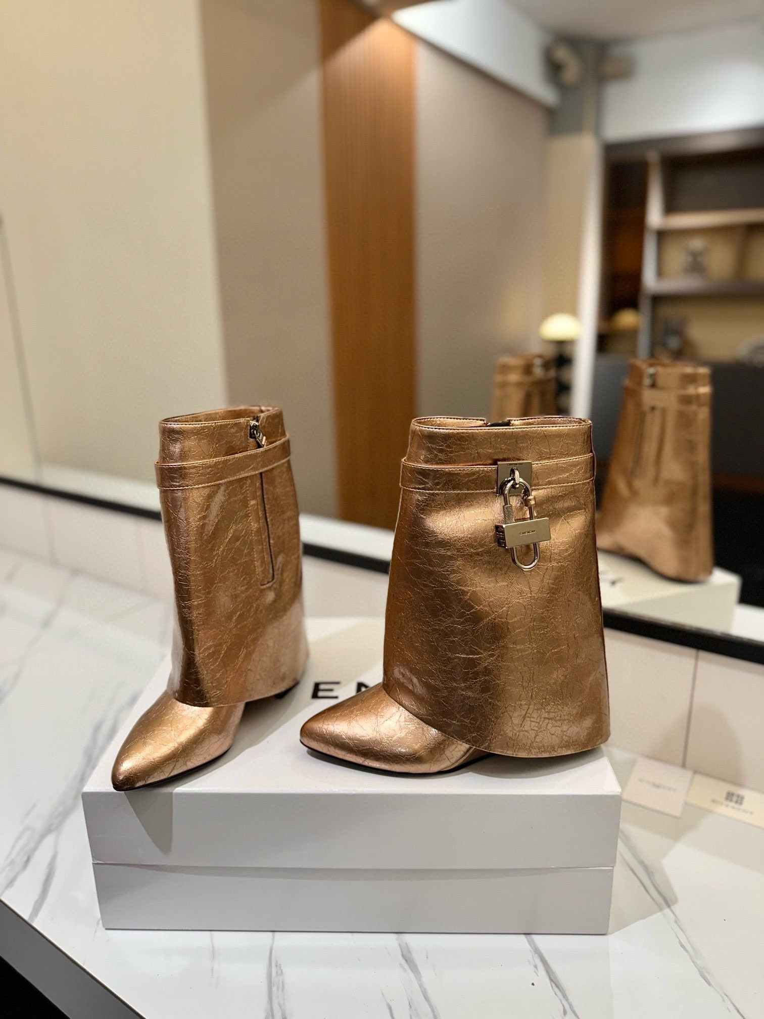 UA Givenchy Boots