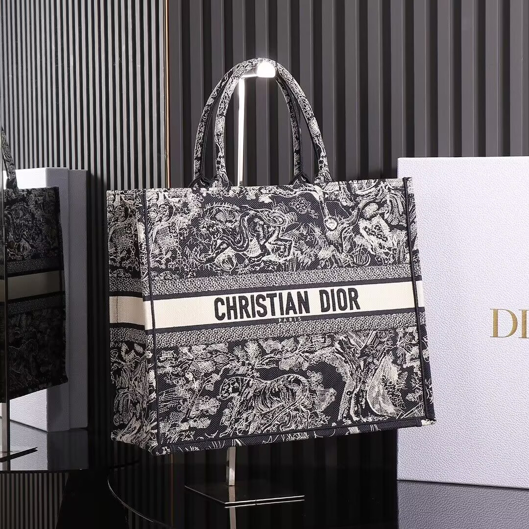 D*or book tote 42x18x35cm