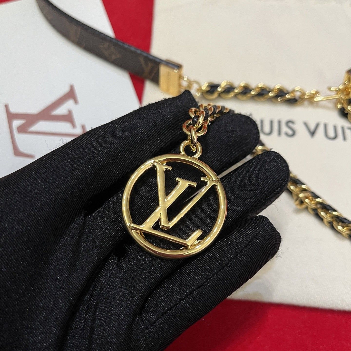 LV Belt