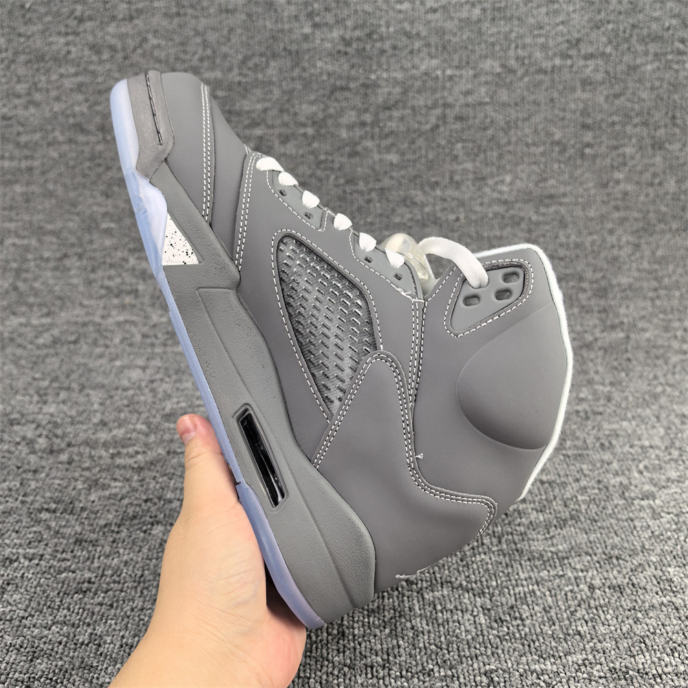 UA Jordan 5 Retro