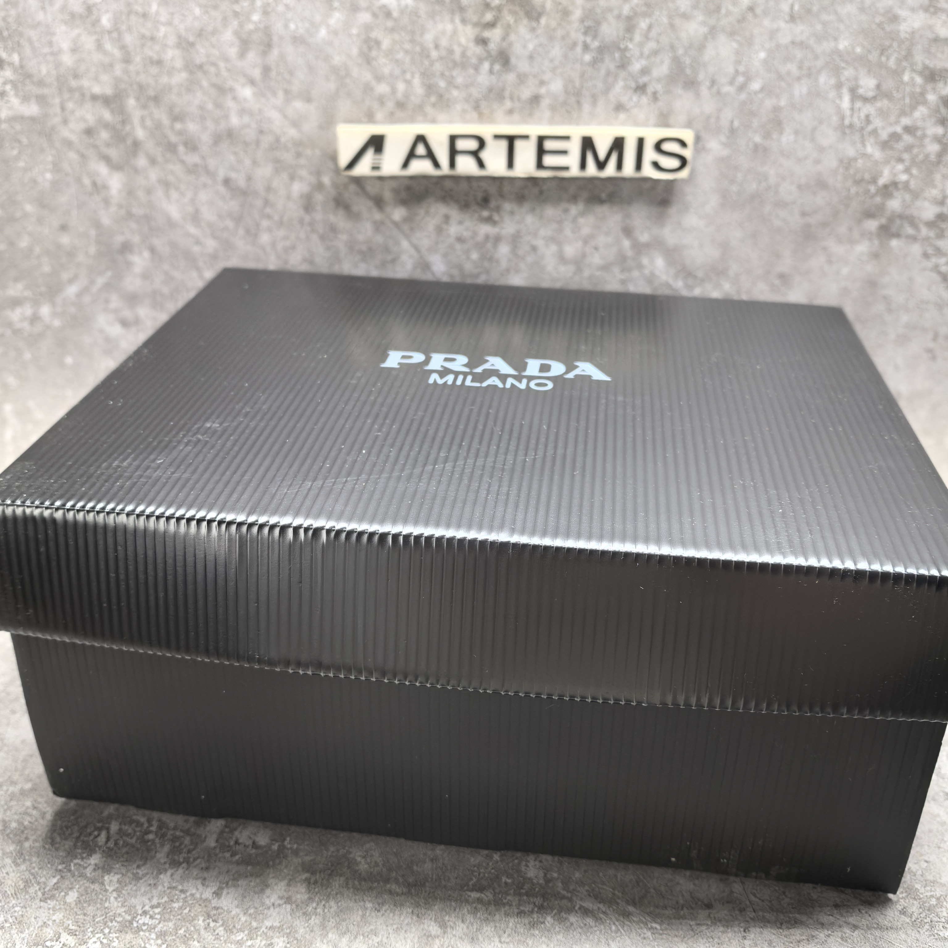ua Pra*a sneaker