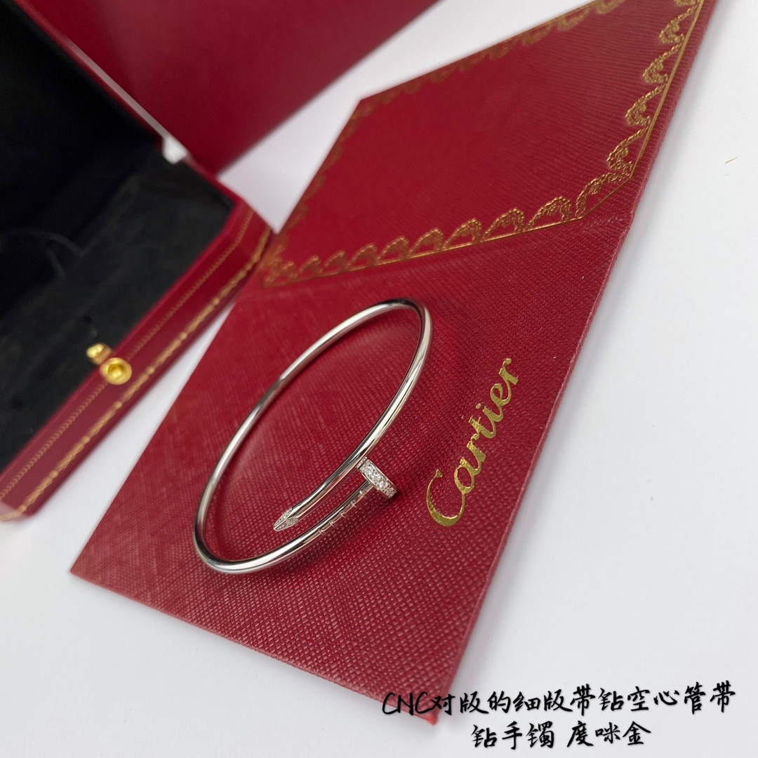 ca*t*er thin version with Di*m*nd hollow tube nail bracelet
