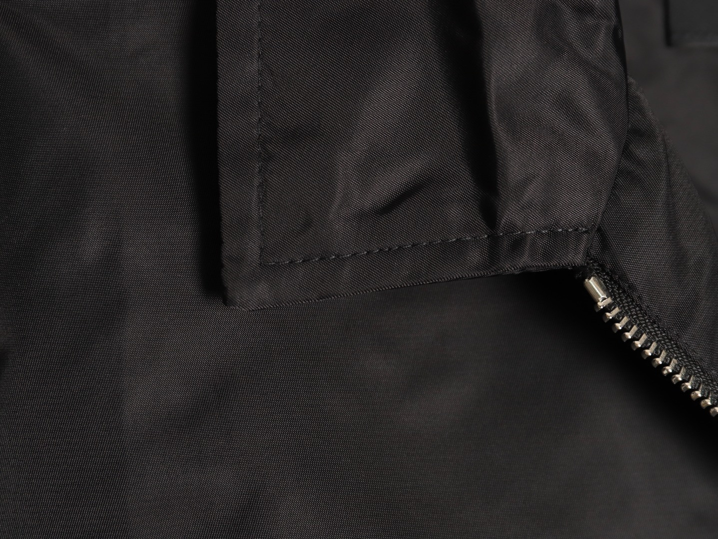Pra*a jacket