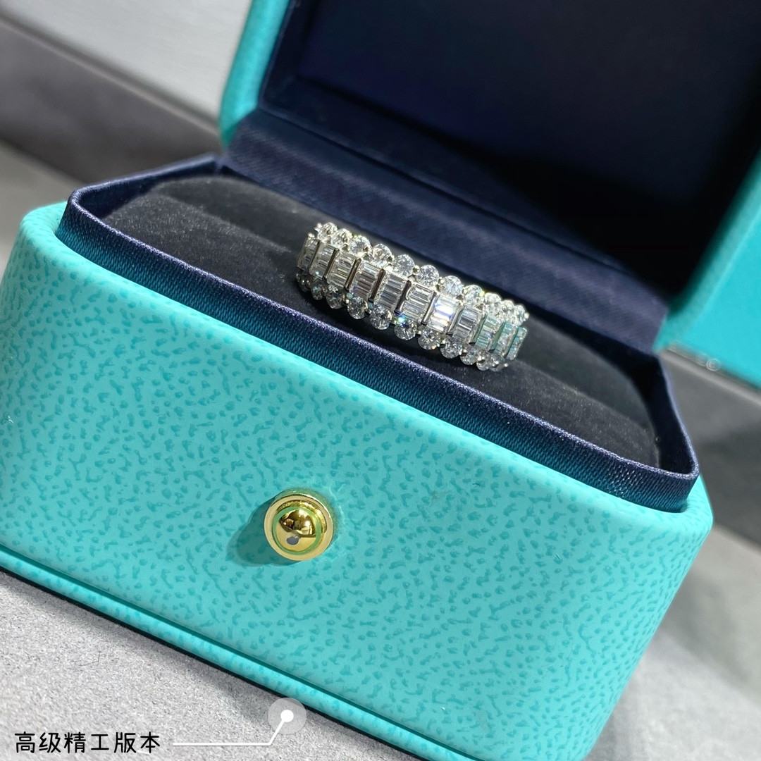 t*f*ny & co. triple-row Di*m*nd eternity ring ag925
