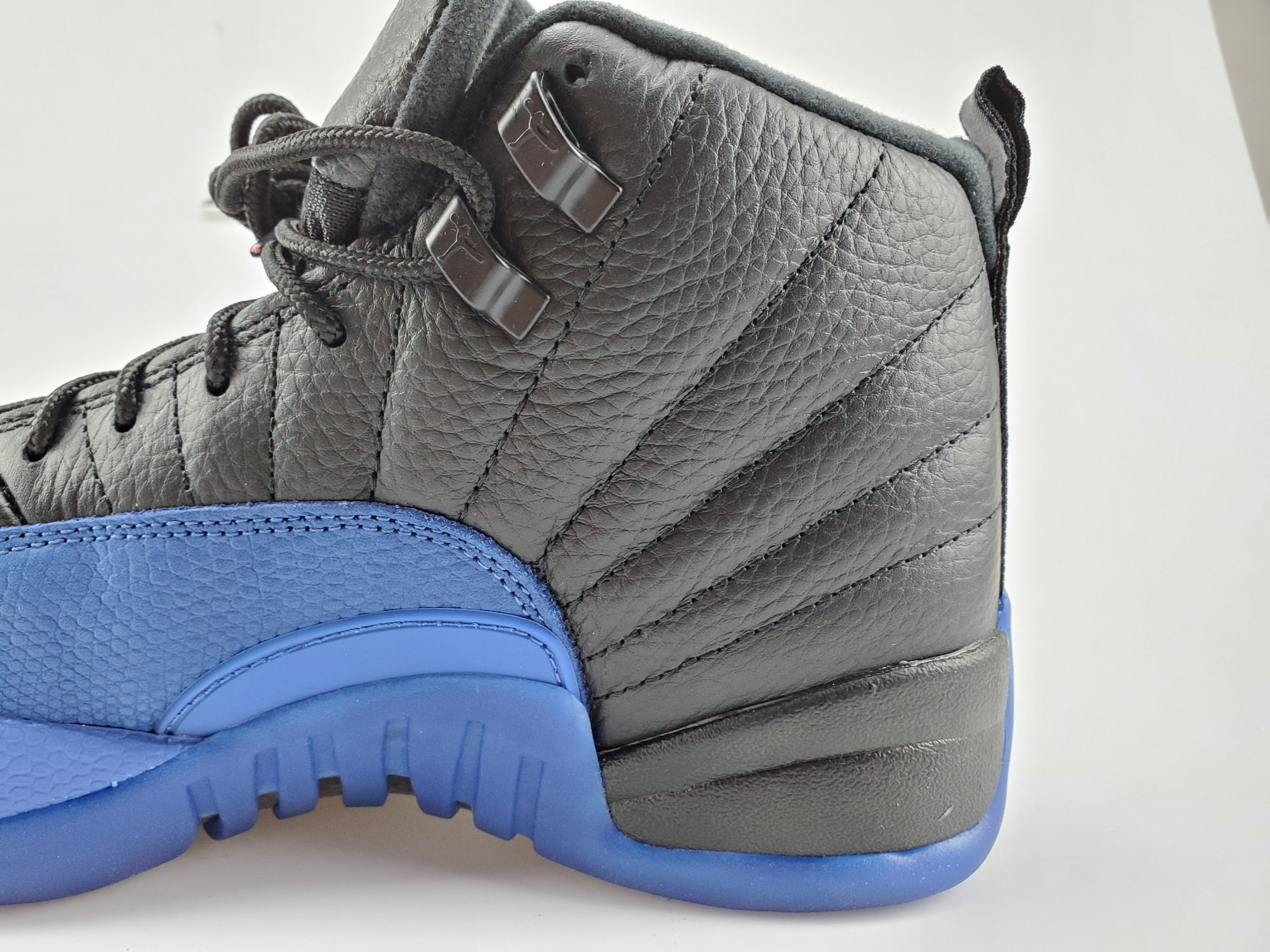 Air Jordan 12 Retro