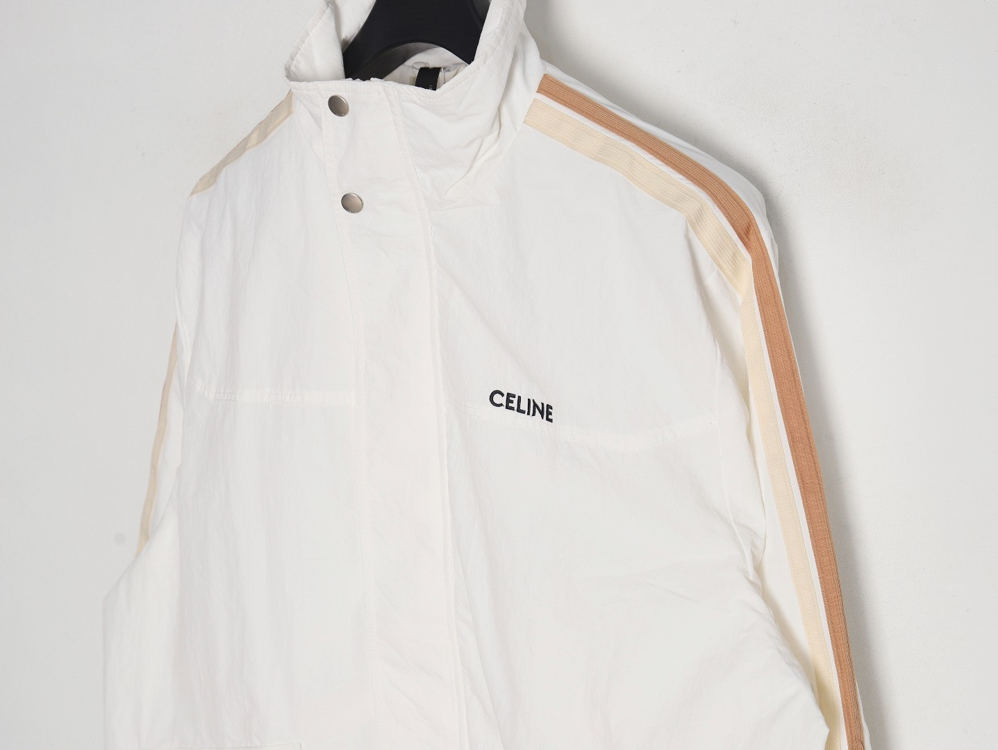 Ce**e coats