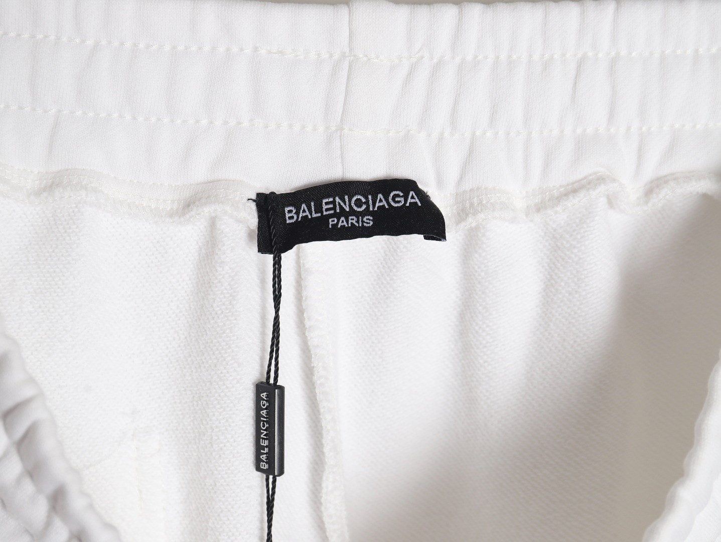 Ba*len*cia*ga shorts