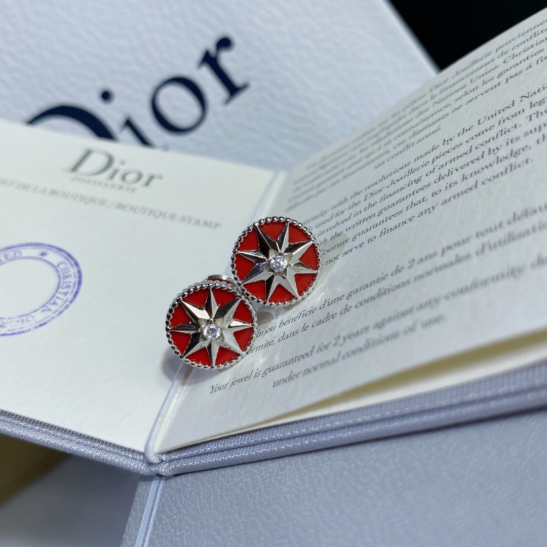 D*or compass stud earrings