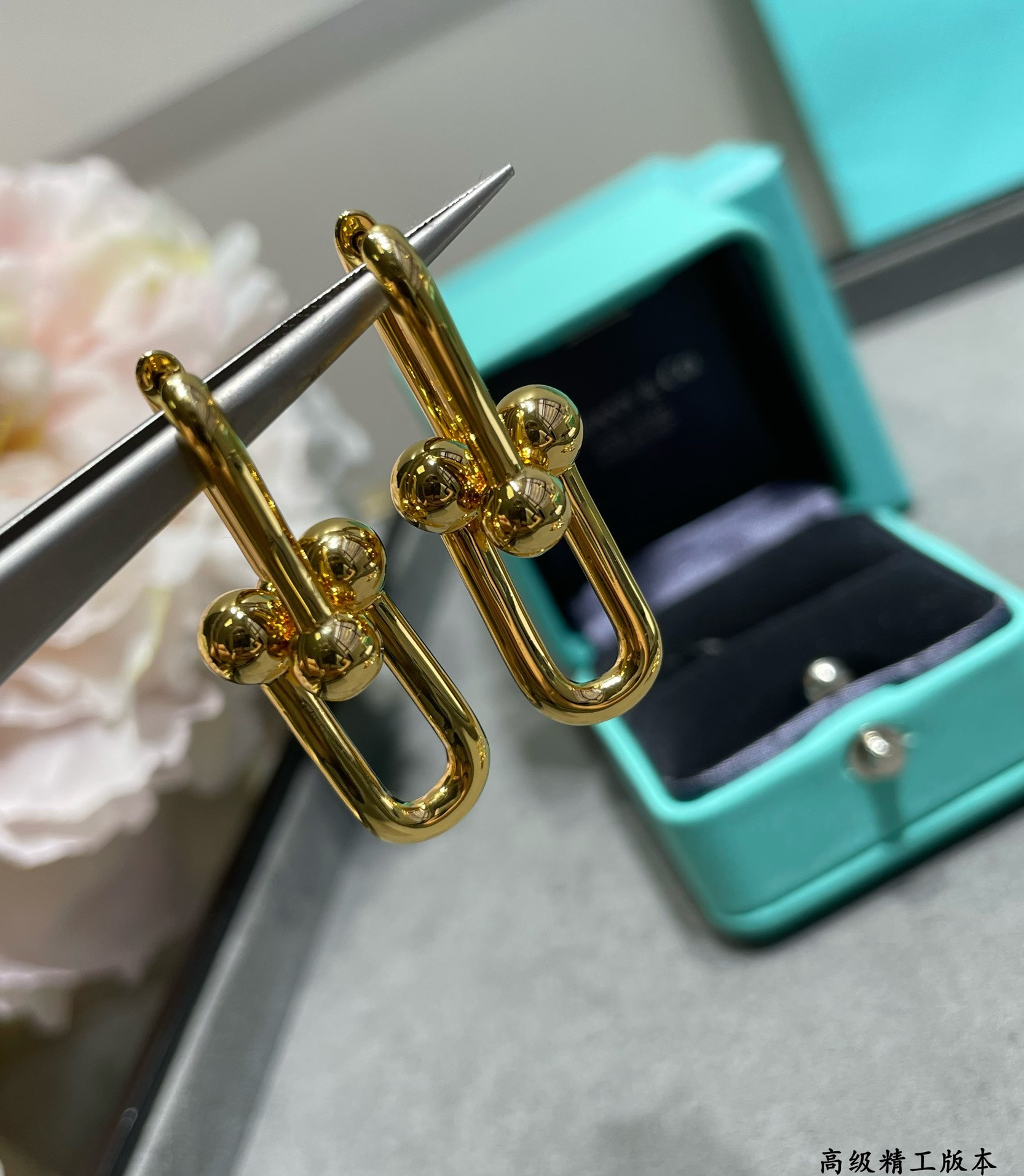 T*f*ny & co. polished stirrup double hoop earrings