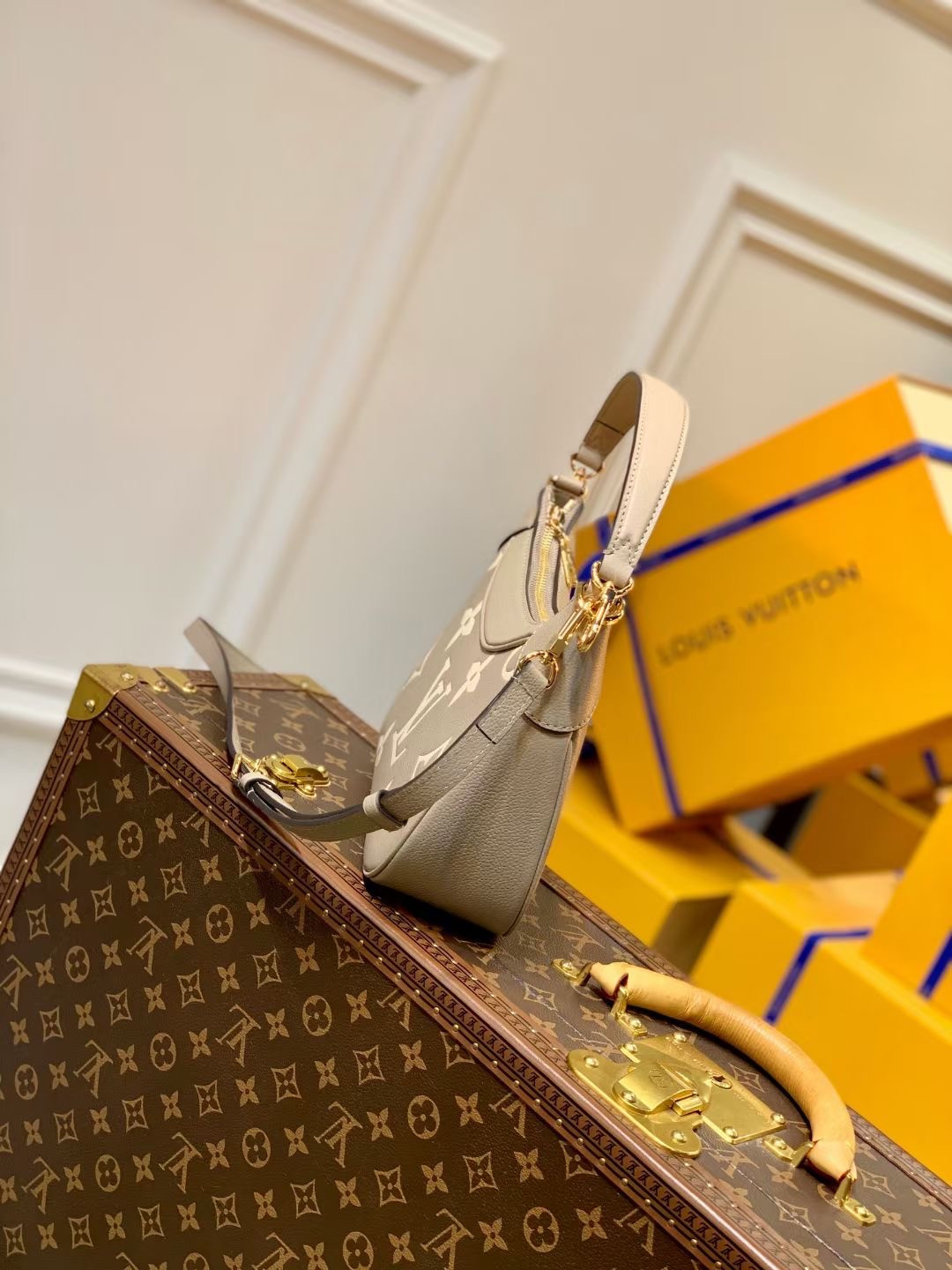 LV BAGATELLE M46112