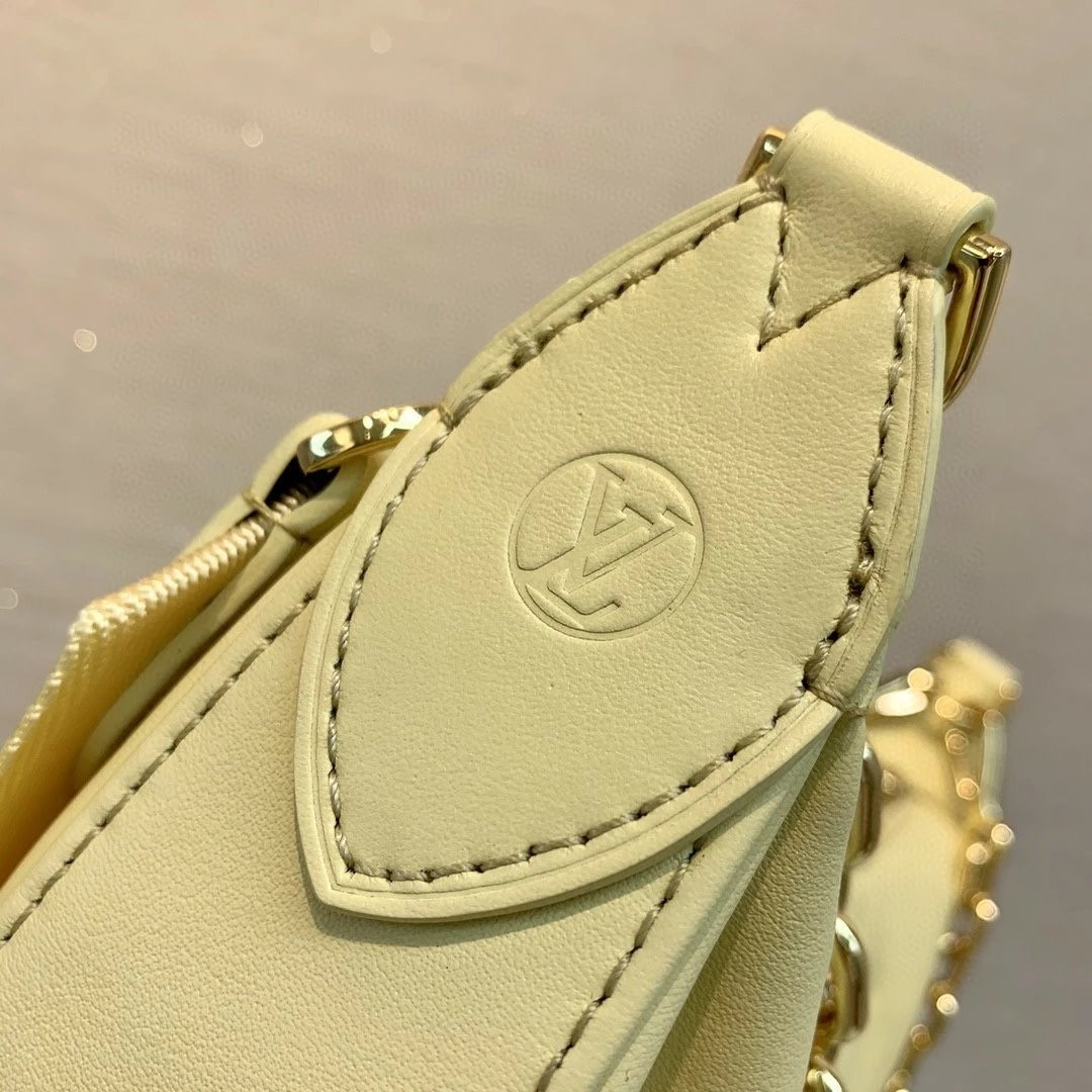 LV OVER THE MOON M59823