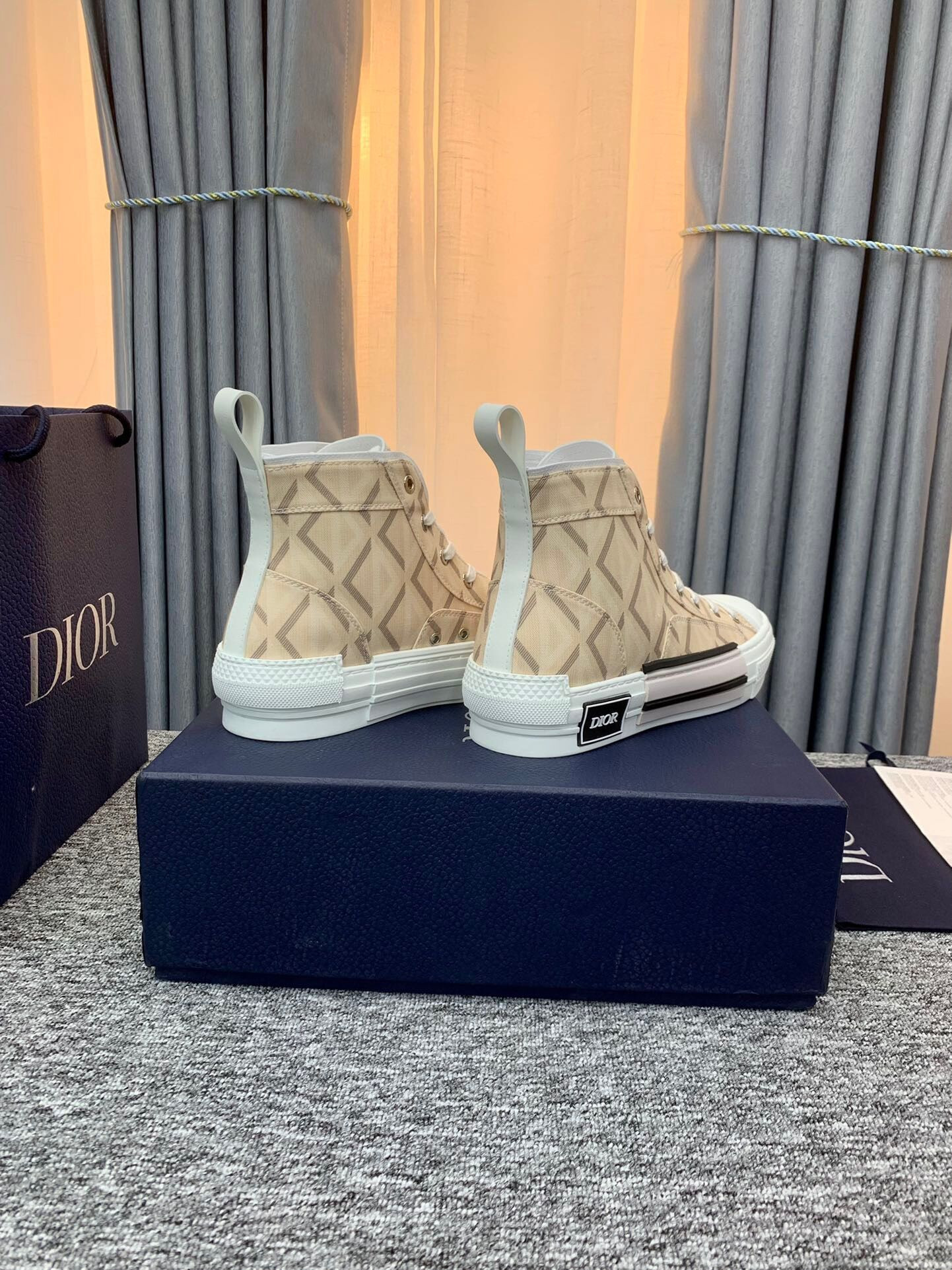 d*or b23 high top natural cd Di*m*nd