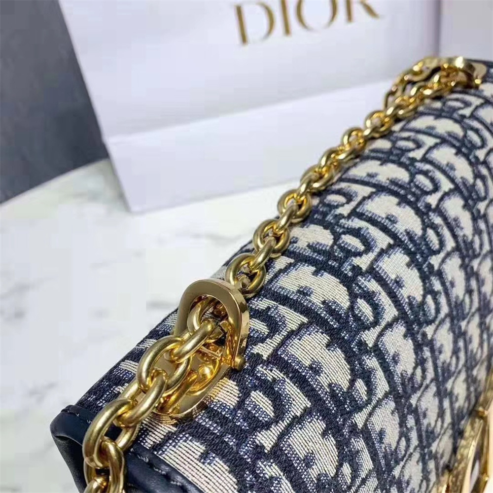 D*or 30 montaigne chain bag oblique 24x18x8 cm