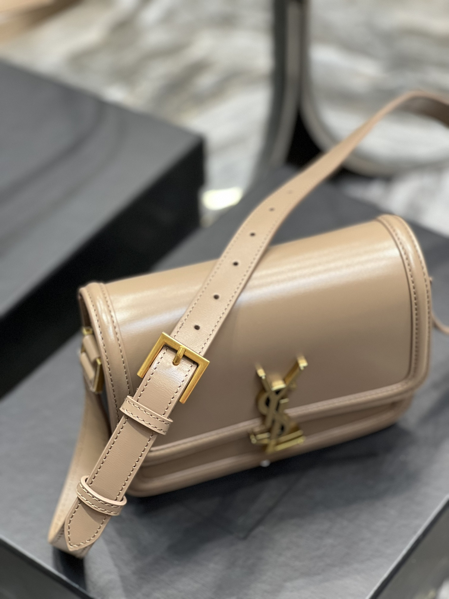 y*l solferino small satchel in box Sa**t Lau*nt pink 7.4 x 5.1 x 1.9 inches
