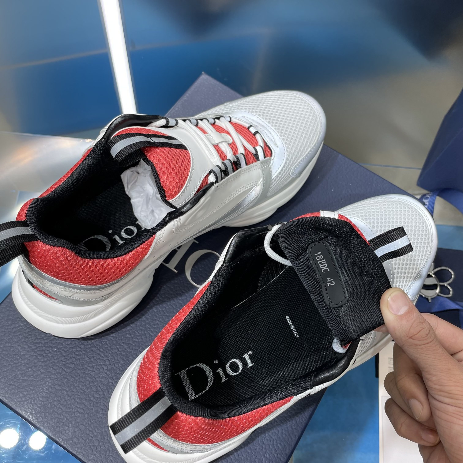 ua D*or b22 white and red sneaker