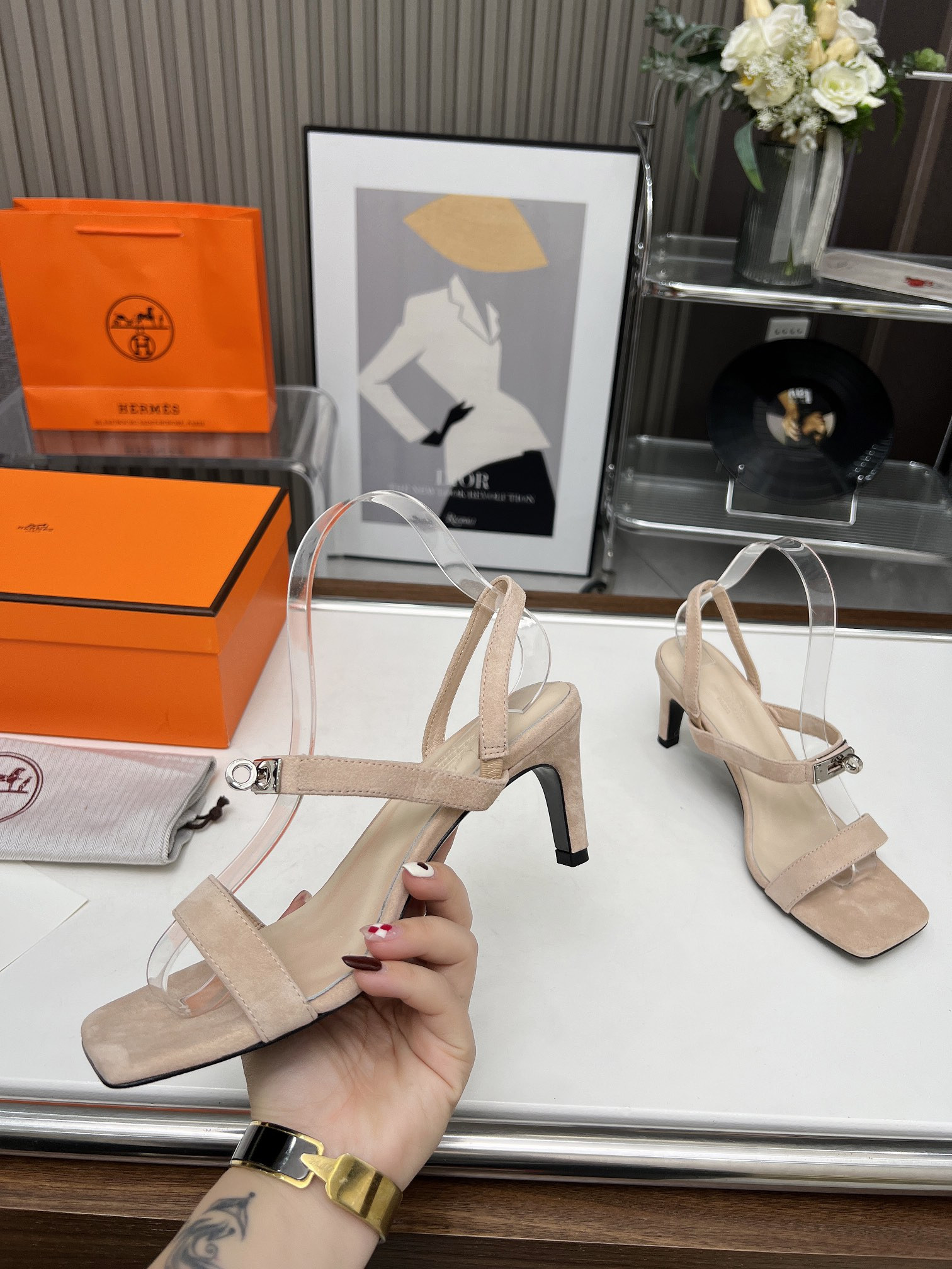 ua H**me5 glamour 95 sandal