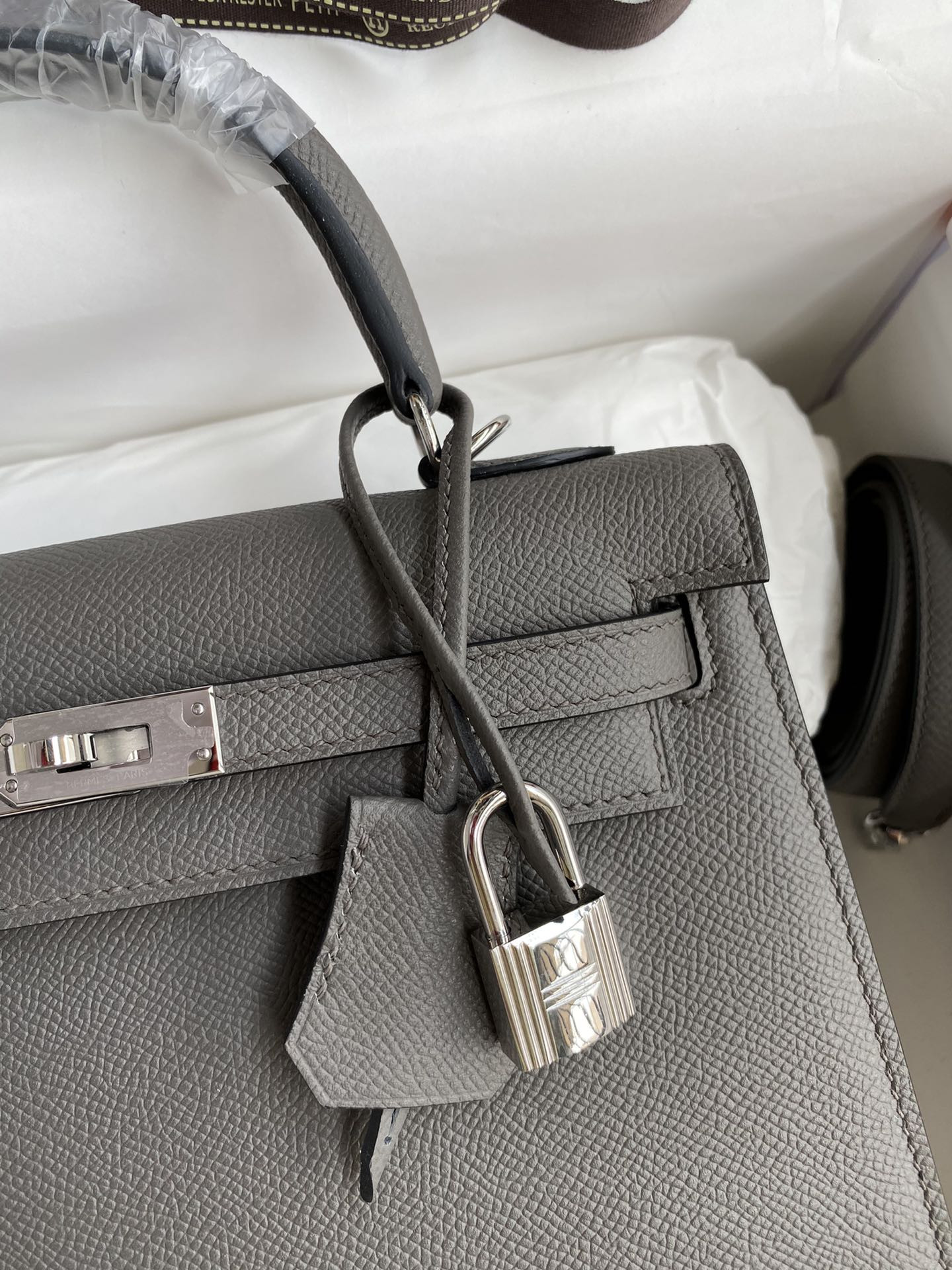 HERMÈS Kelly Silver-tone Hardware 25 28