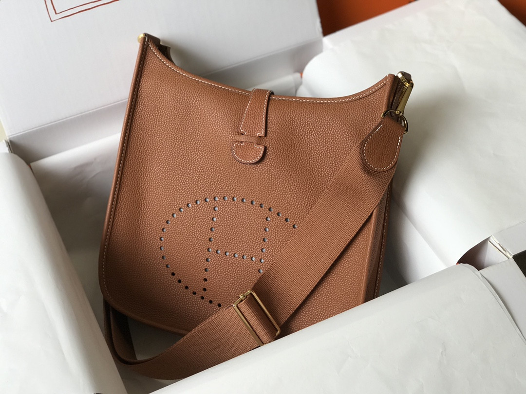 H**me5 evelyne bag 28cm