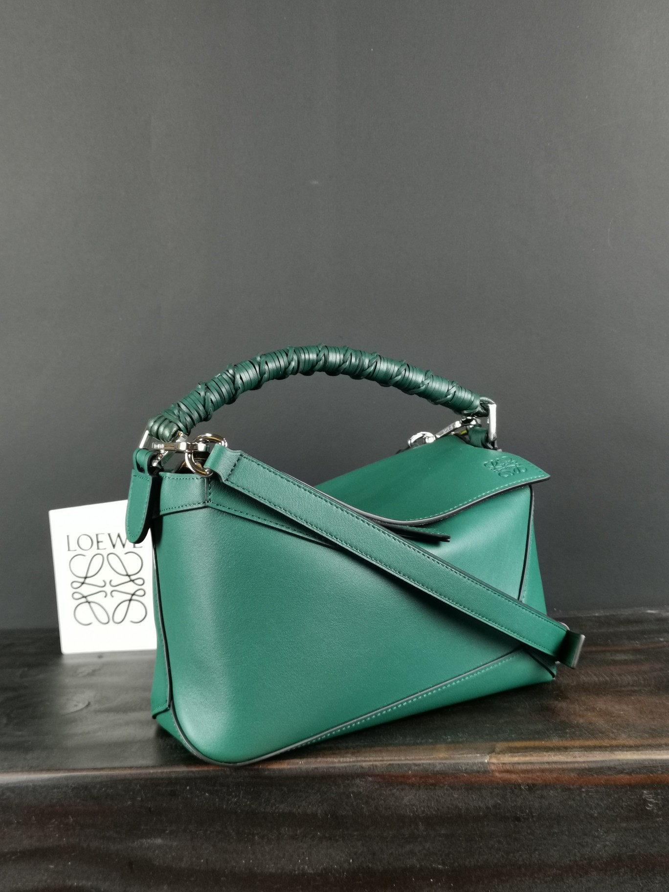 L0ew* small puzzle bag in classic calfskin 24x10.5x16.5cm