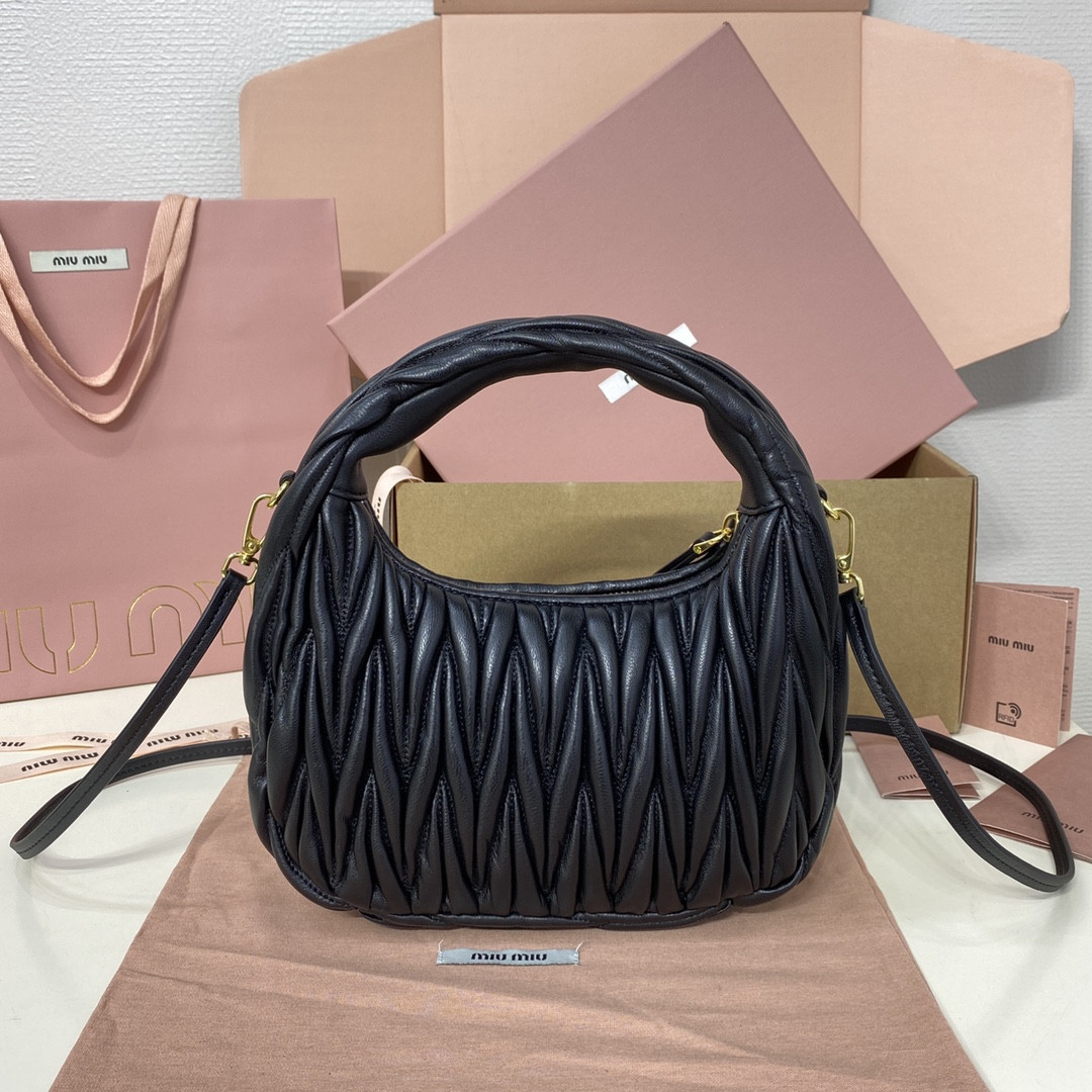 Miu Miu Wander matelassé nappa leather hobo bag 17x20x6cm
