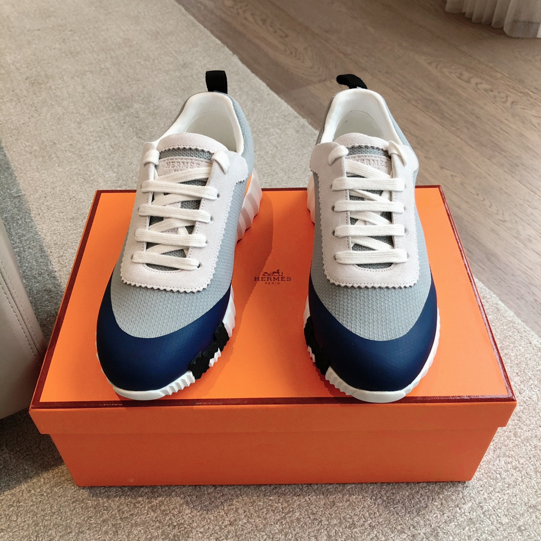 ua H**me5 bouncing sneaker
