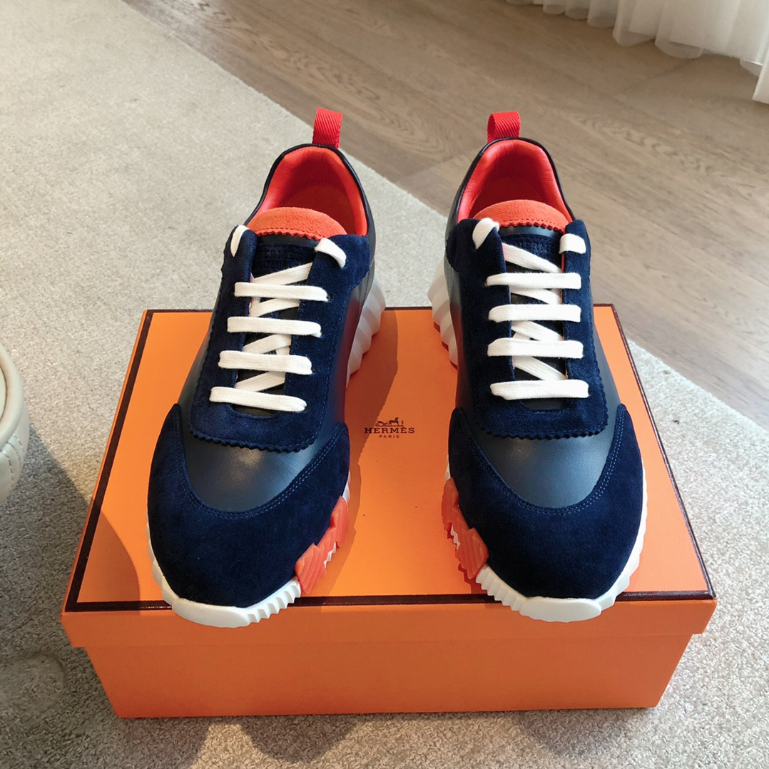 ua H**me5 bouncing sneaker