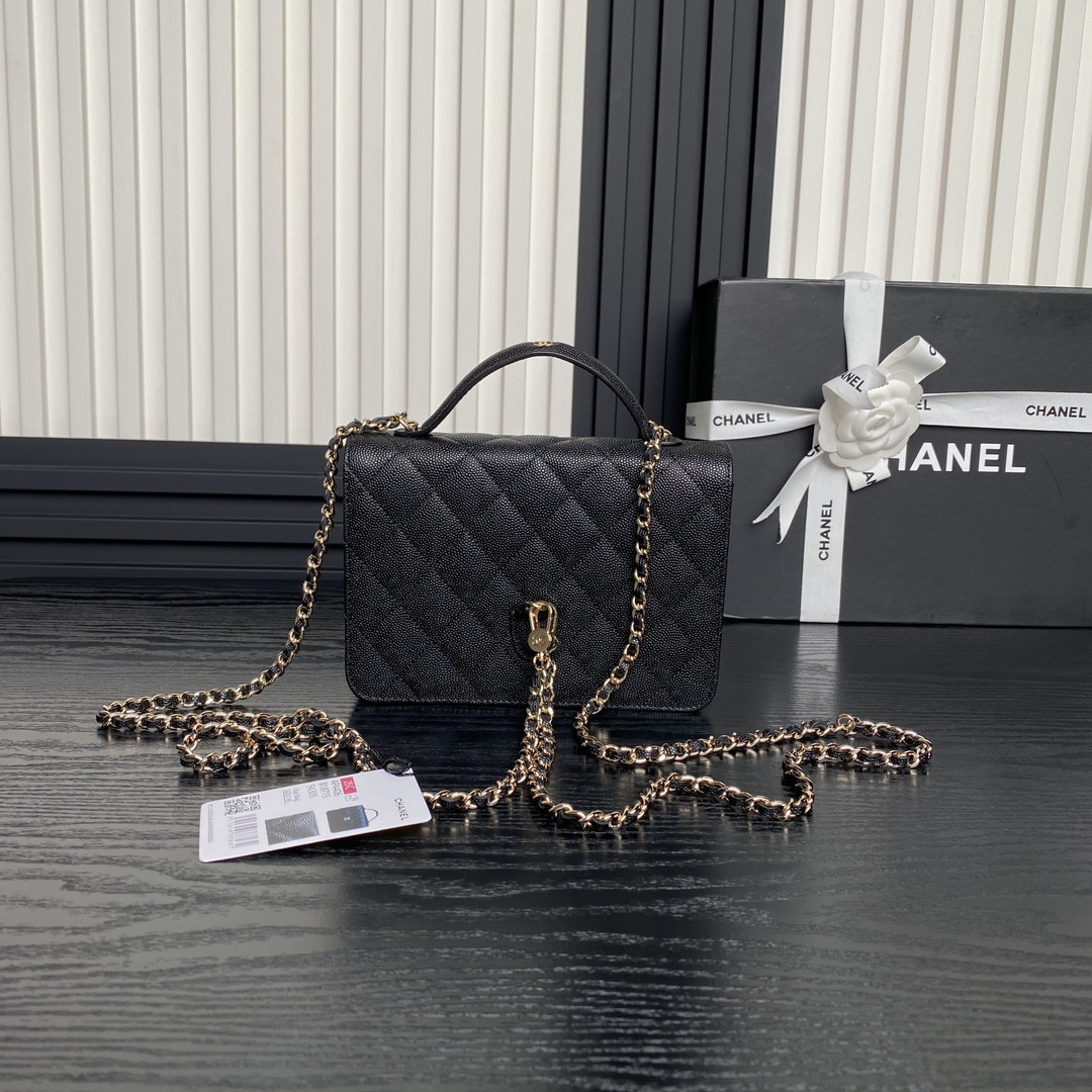 Ch*el 25c bags 14×18×3cm