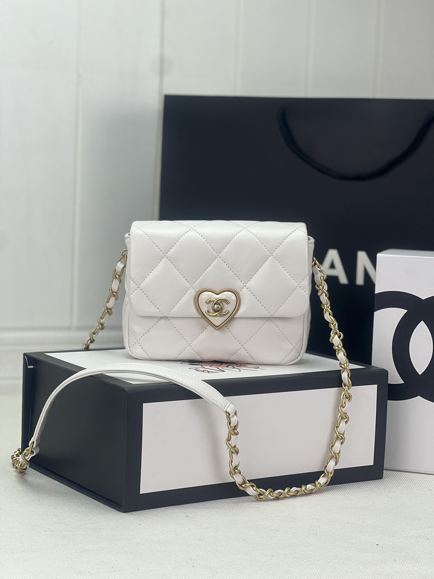 Ch*el flap handbag cf 18x13.5x5.5cm