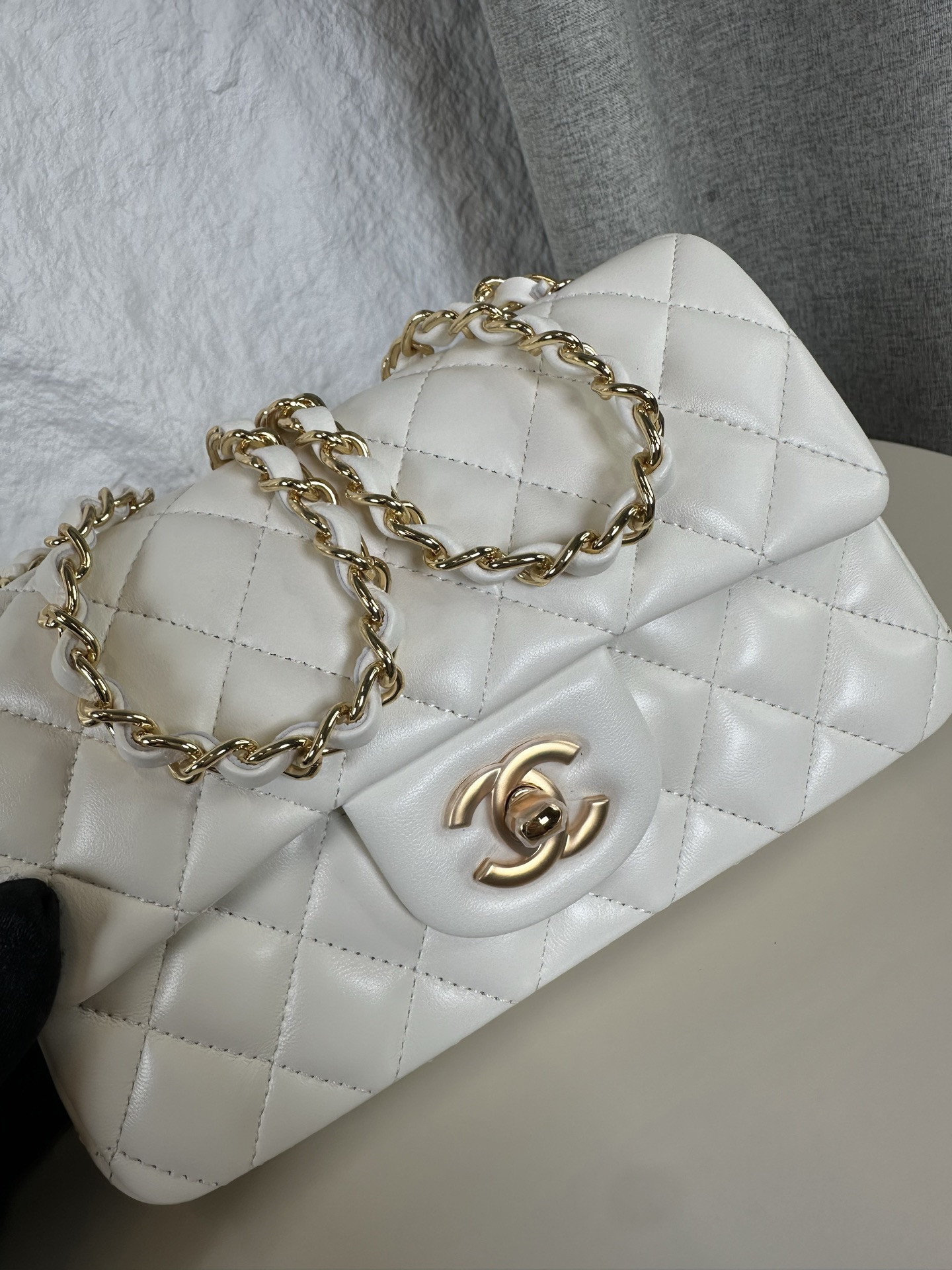 Ch*el mini flap bag 20x12x6cm