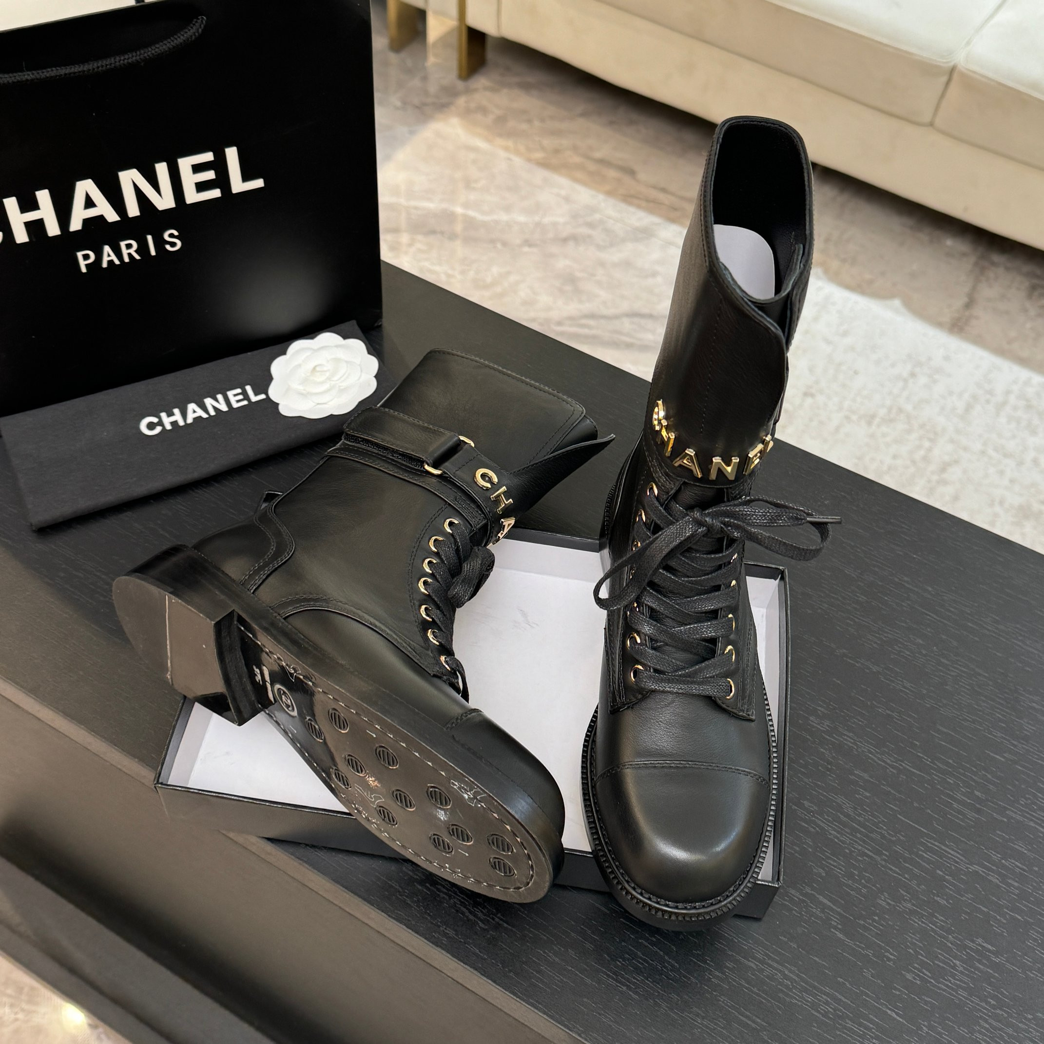ua Ch*el boot