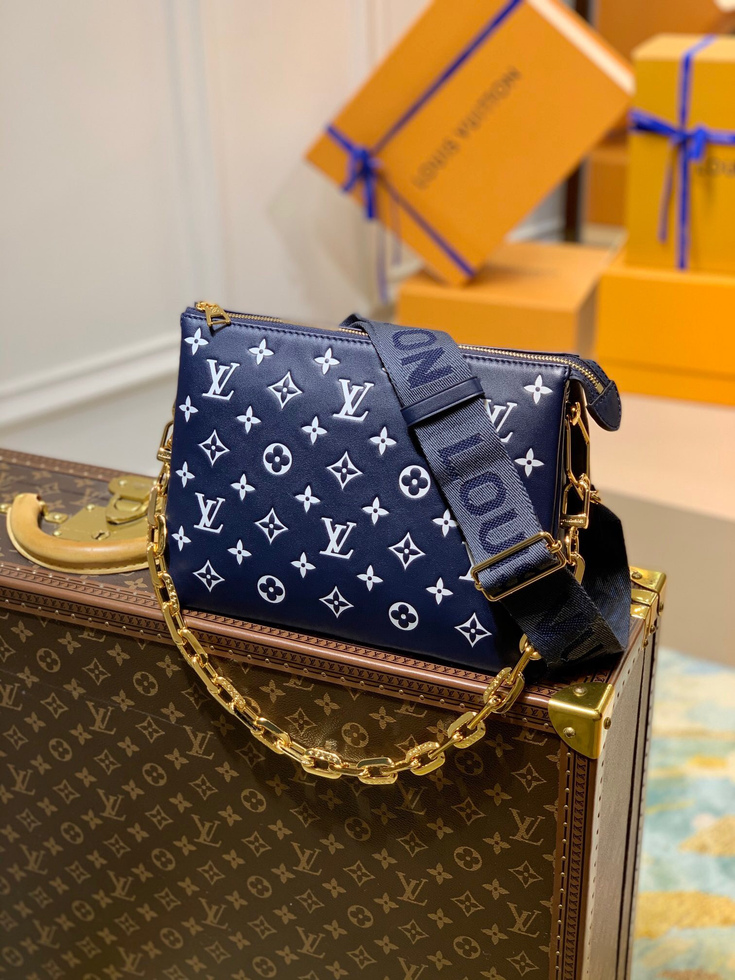LV COUSSIN PM M57790
