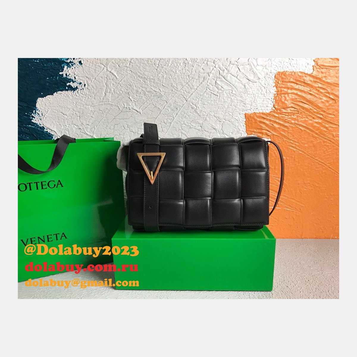 Bottega Veneta Best Replica Maxi Intreccio Cassette Nappa leather shoulder bag