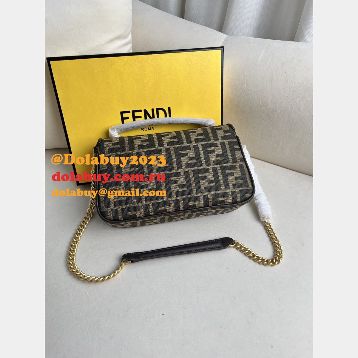 Best FENDI Iconic Baguette FF logo Luxury HANDBAG