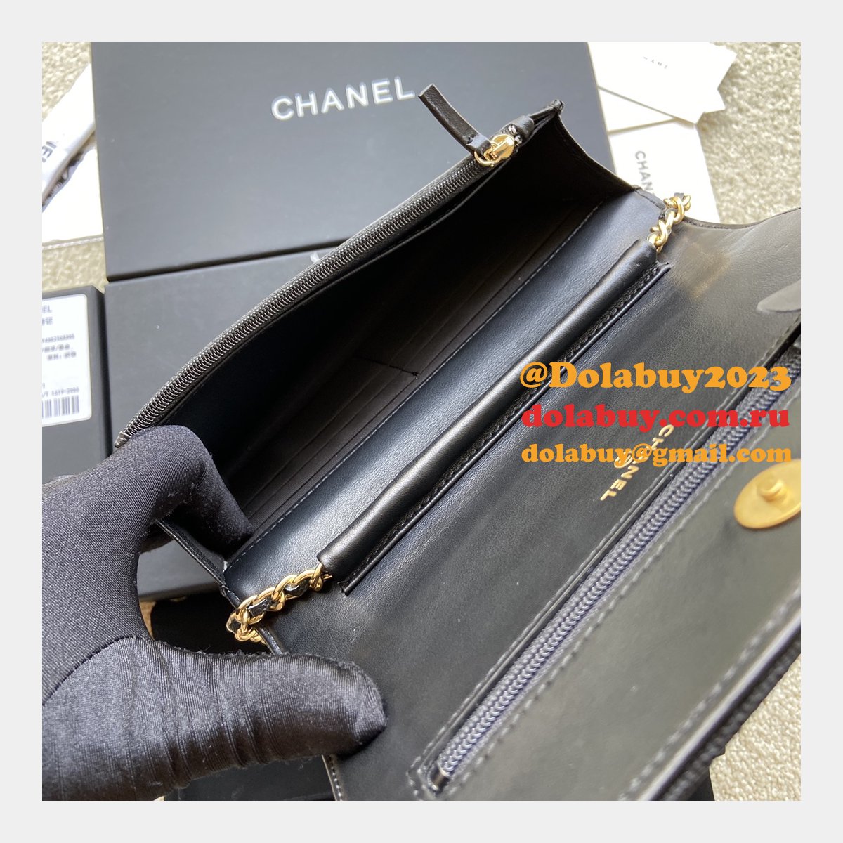 Wholesale CC the boy clamshell bag A80287
