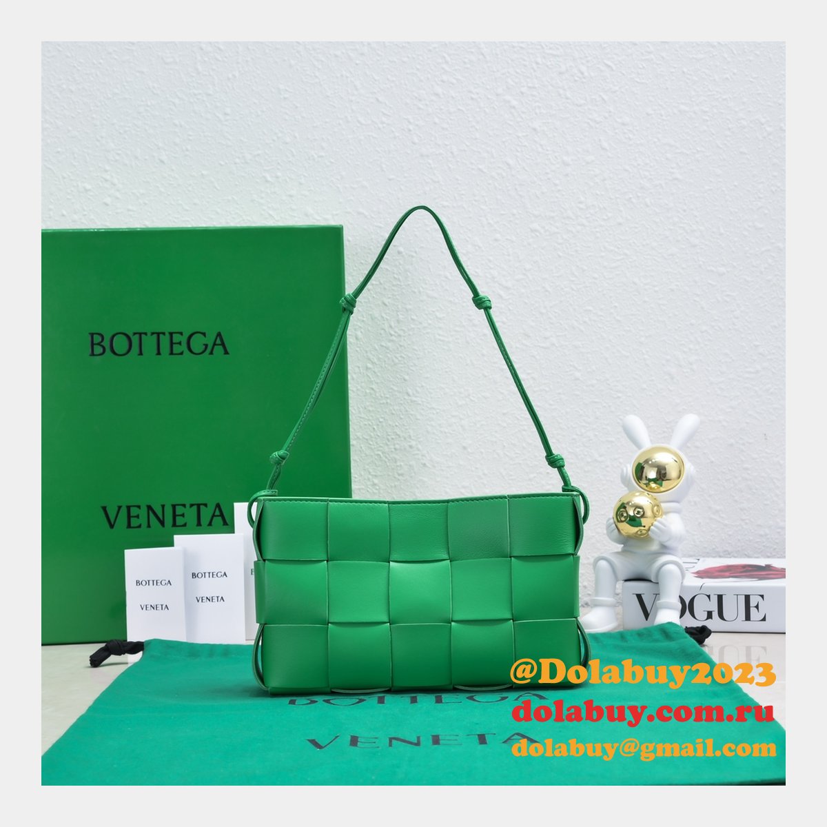 Fashion Club Bottega Veneta Cassette Intreccio 7741 Replica Bag