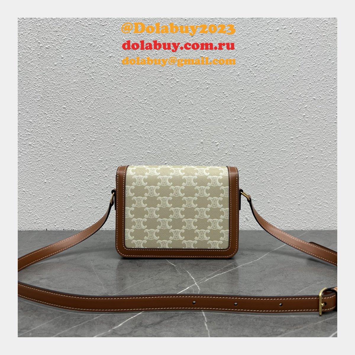 Celine Top Quality Triomphe Teen 18/22CM 188423 Knockoff Bag