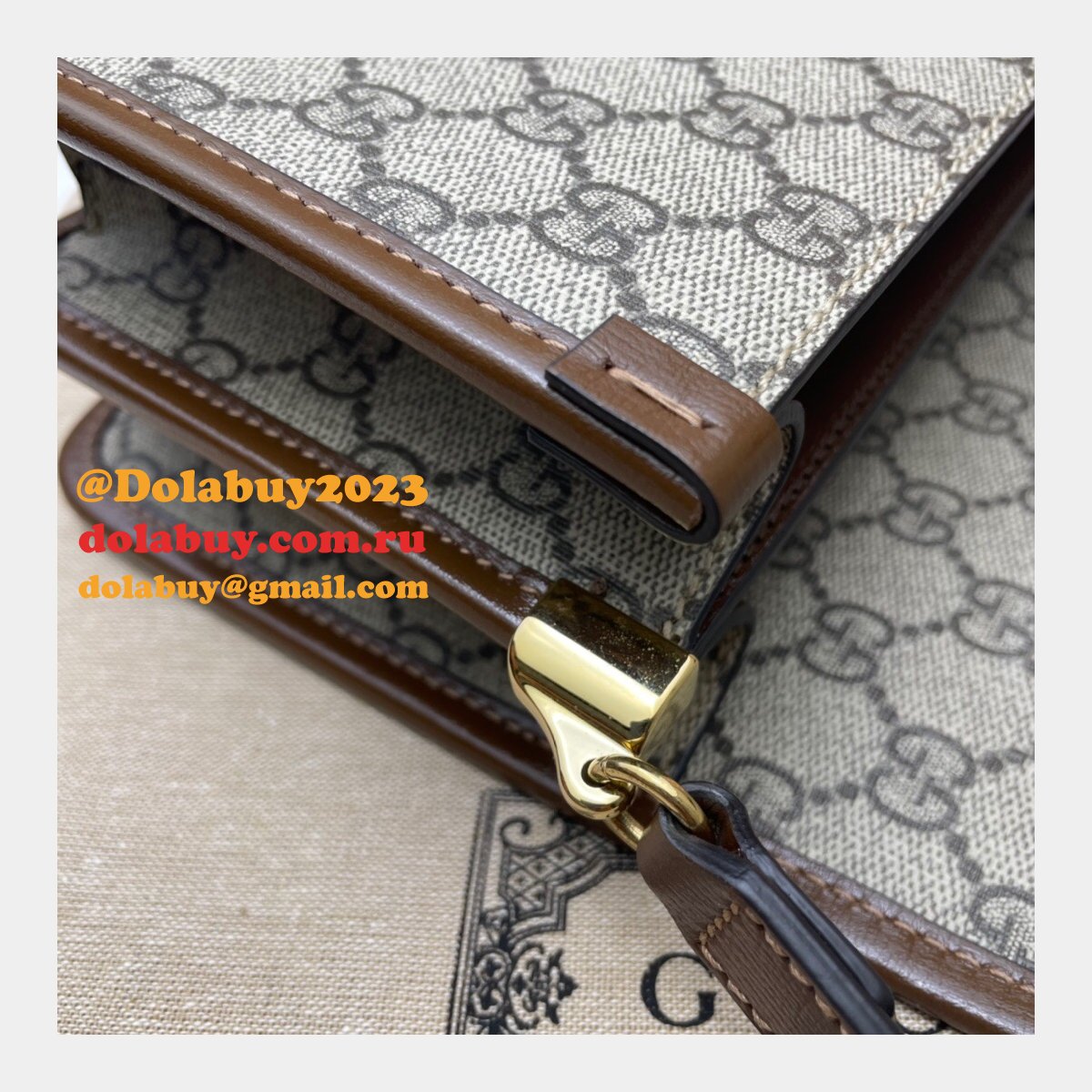 designer fake G*u*i 671620 shoulder bag with interlocking g in gg supreme